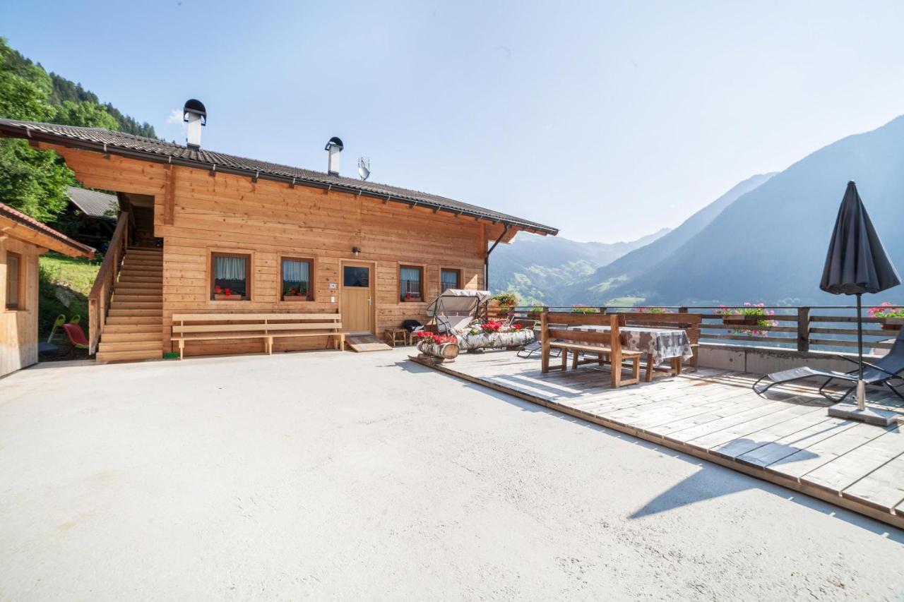Innergasserhof Ferienwohnung Enzian St. Martin in Passeier Exterior foto